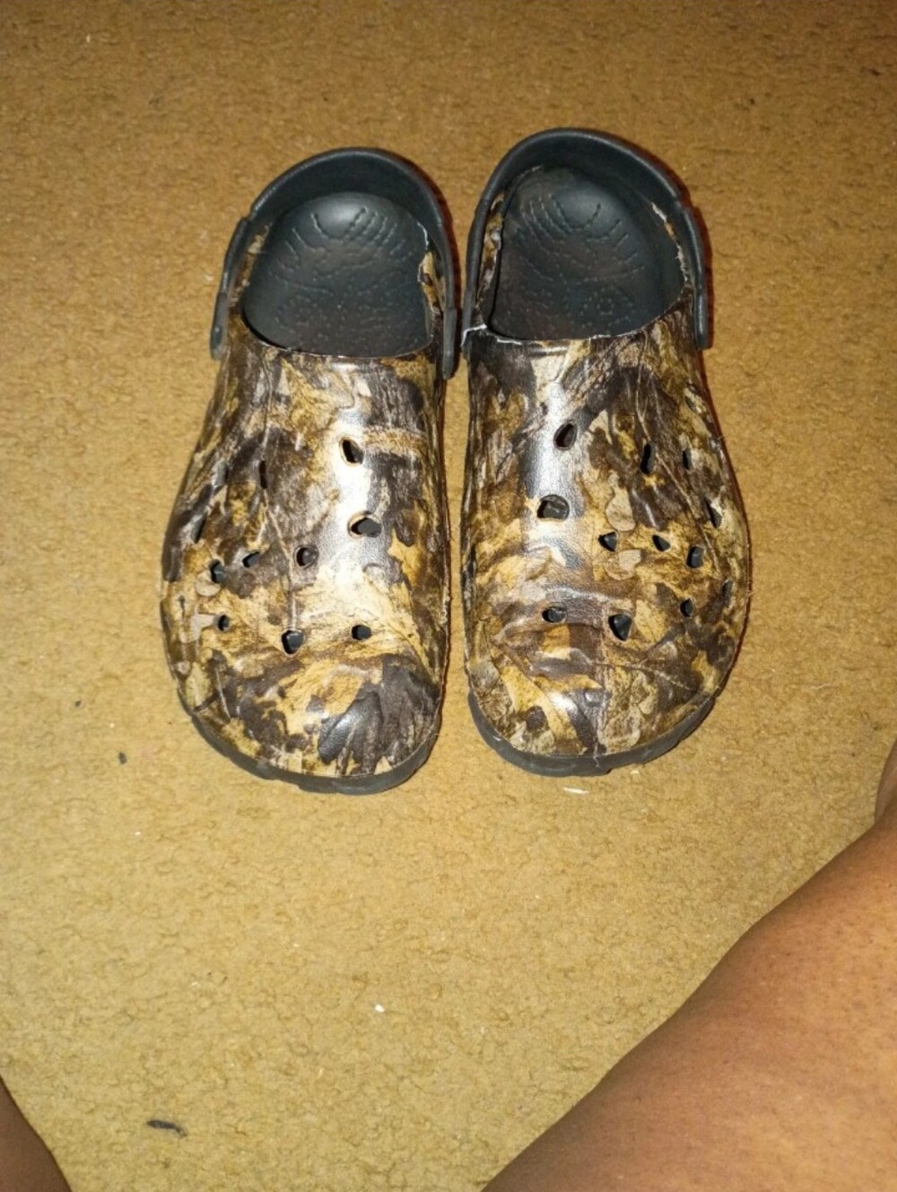Men's Slip-On Clog - Brown Camouflage Print